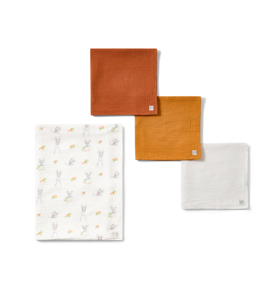 Rocco the Reindeer + 3-pack Muslin squares